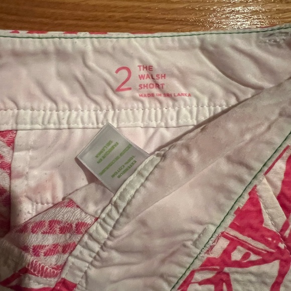 EUC size 2 Lilly Pulitzer Walsh Short in Capri Pink Yacht Sea! - Picture 3 of 3